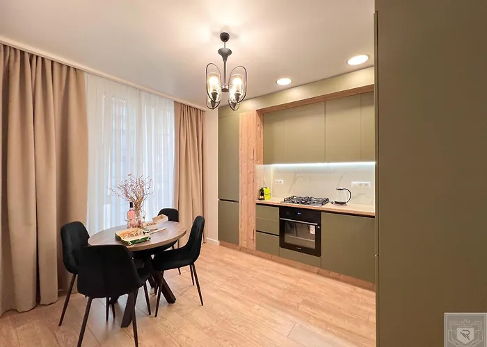 Renthouse Apartments Level Up